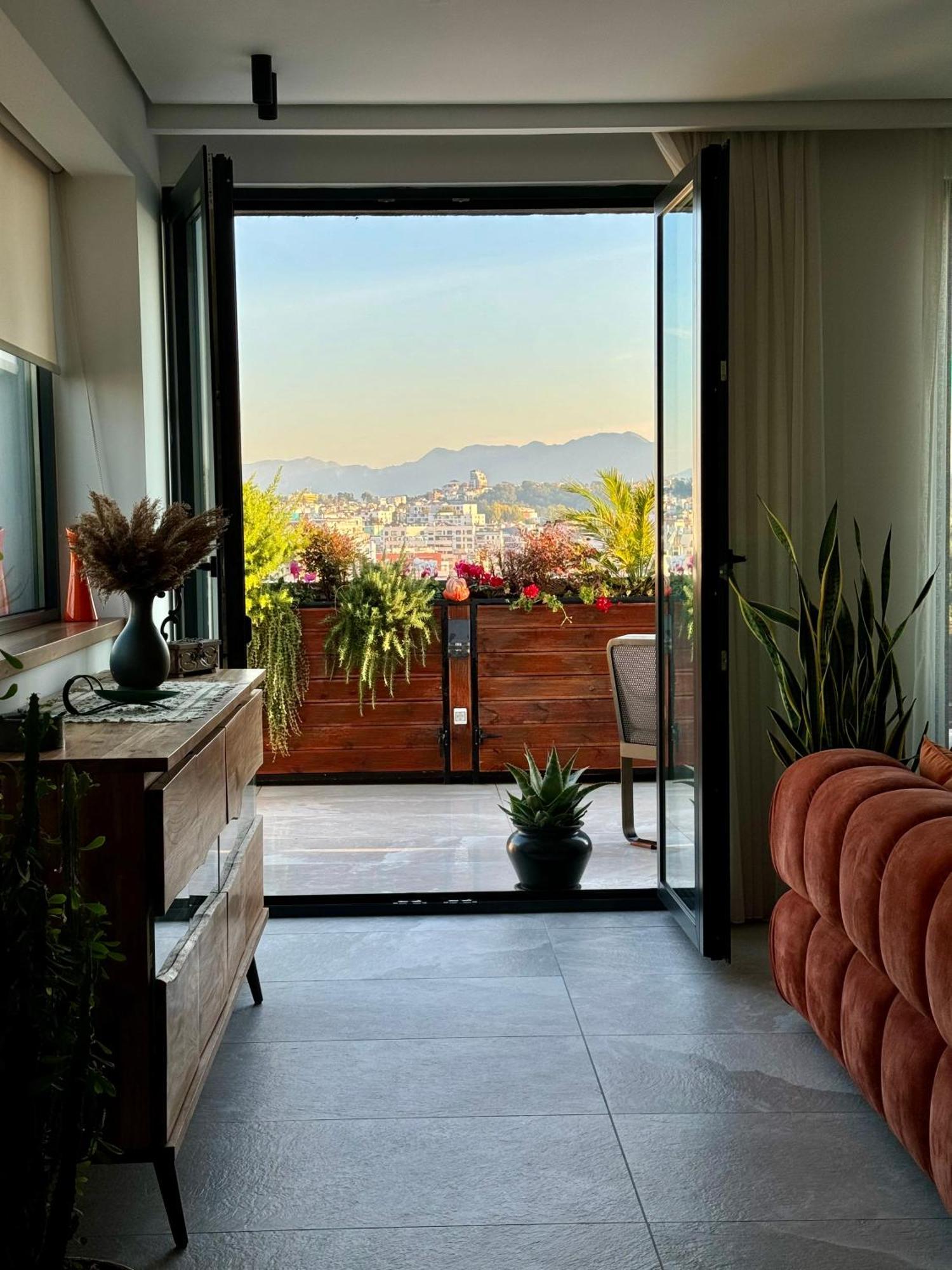 "Superattico" - Central Tirana Gorgeous Penthouse, Free Parking Экстерьер фото